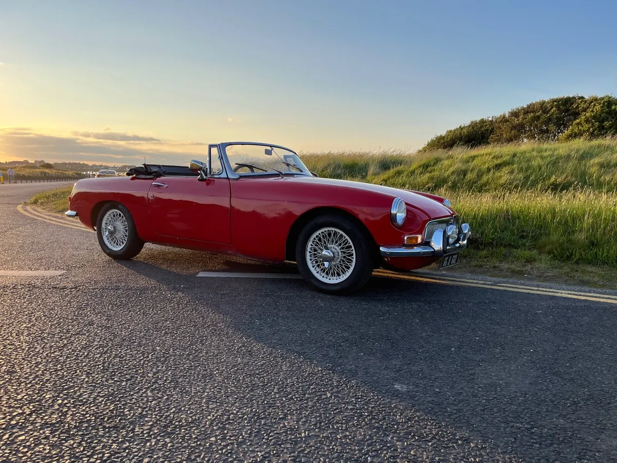 MGB Roadster 1966 - Image 1