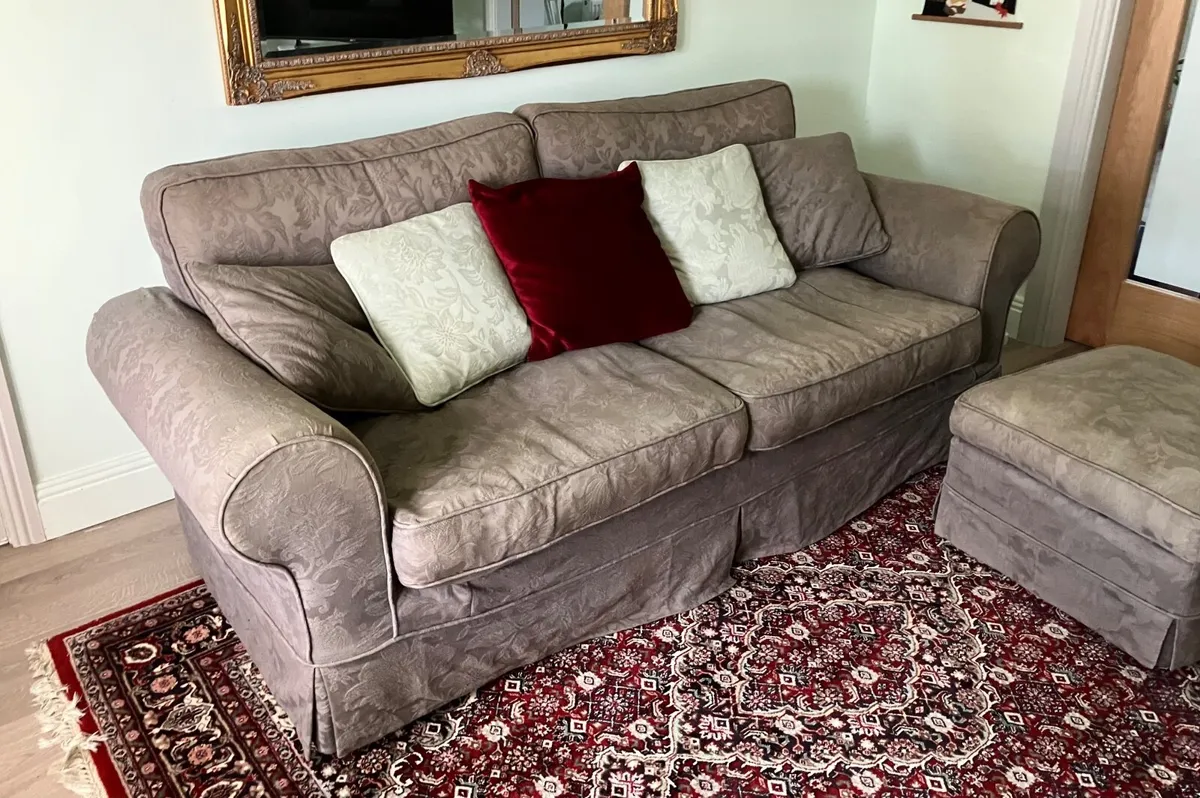 Couch - Image 1