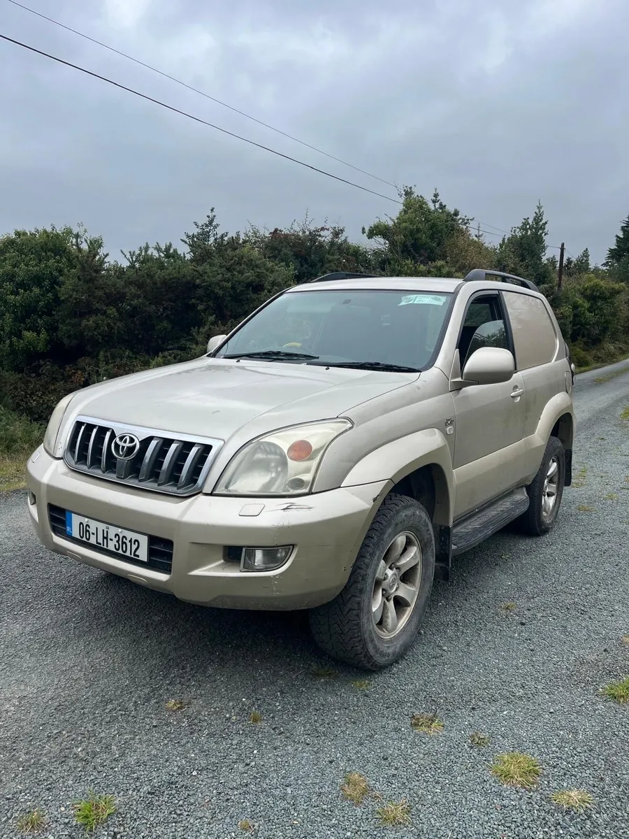 06 Toyota landcruiser - Image 1