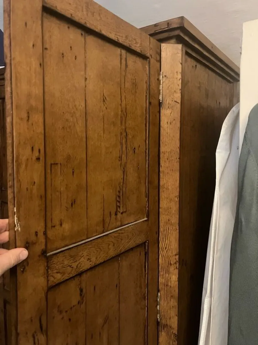Cotswold furniture Wardrobe - Image 2