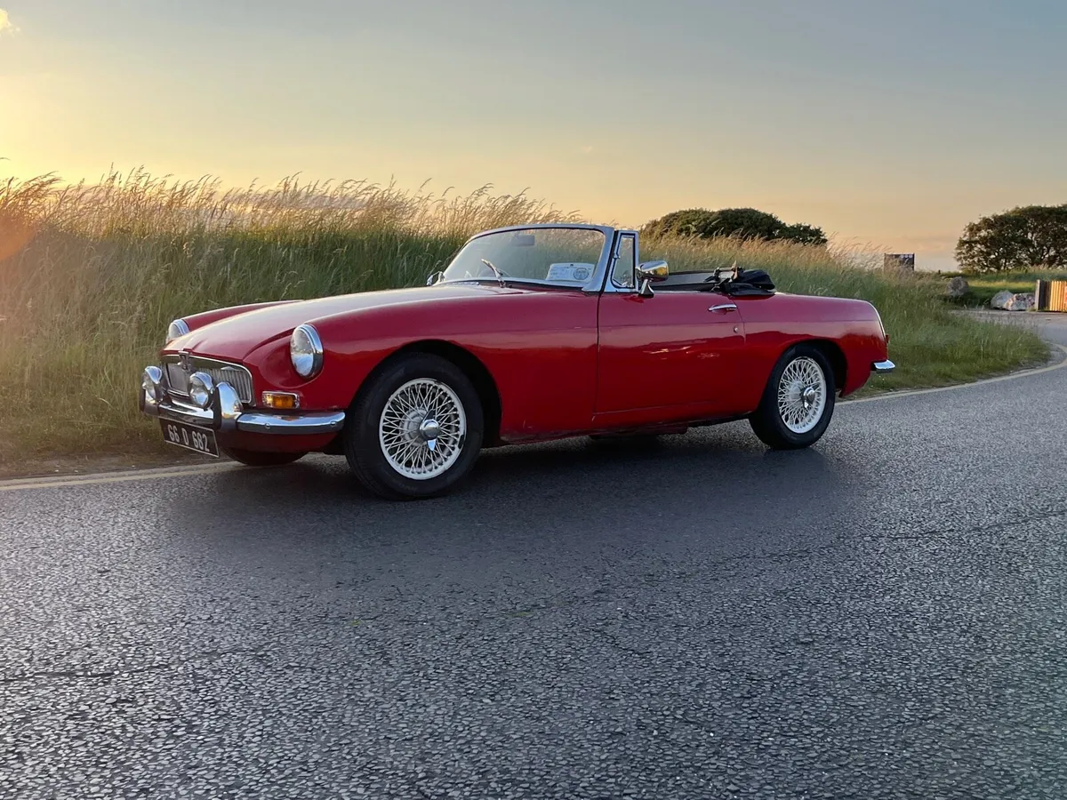 MGB Roadster 1966 - Image 2