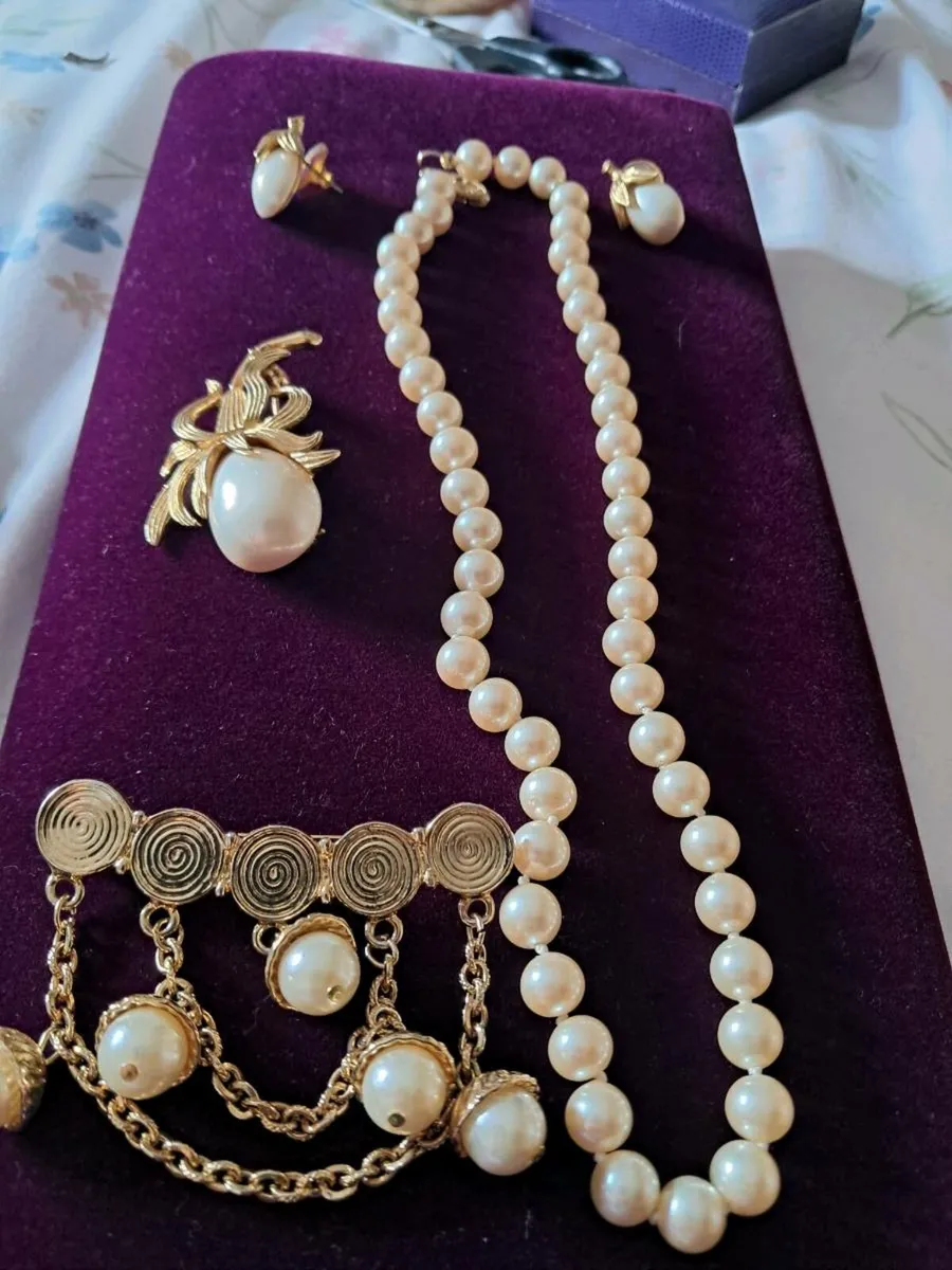 Vintage jewellery - Image 3