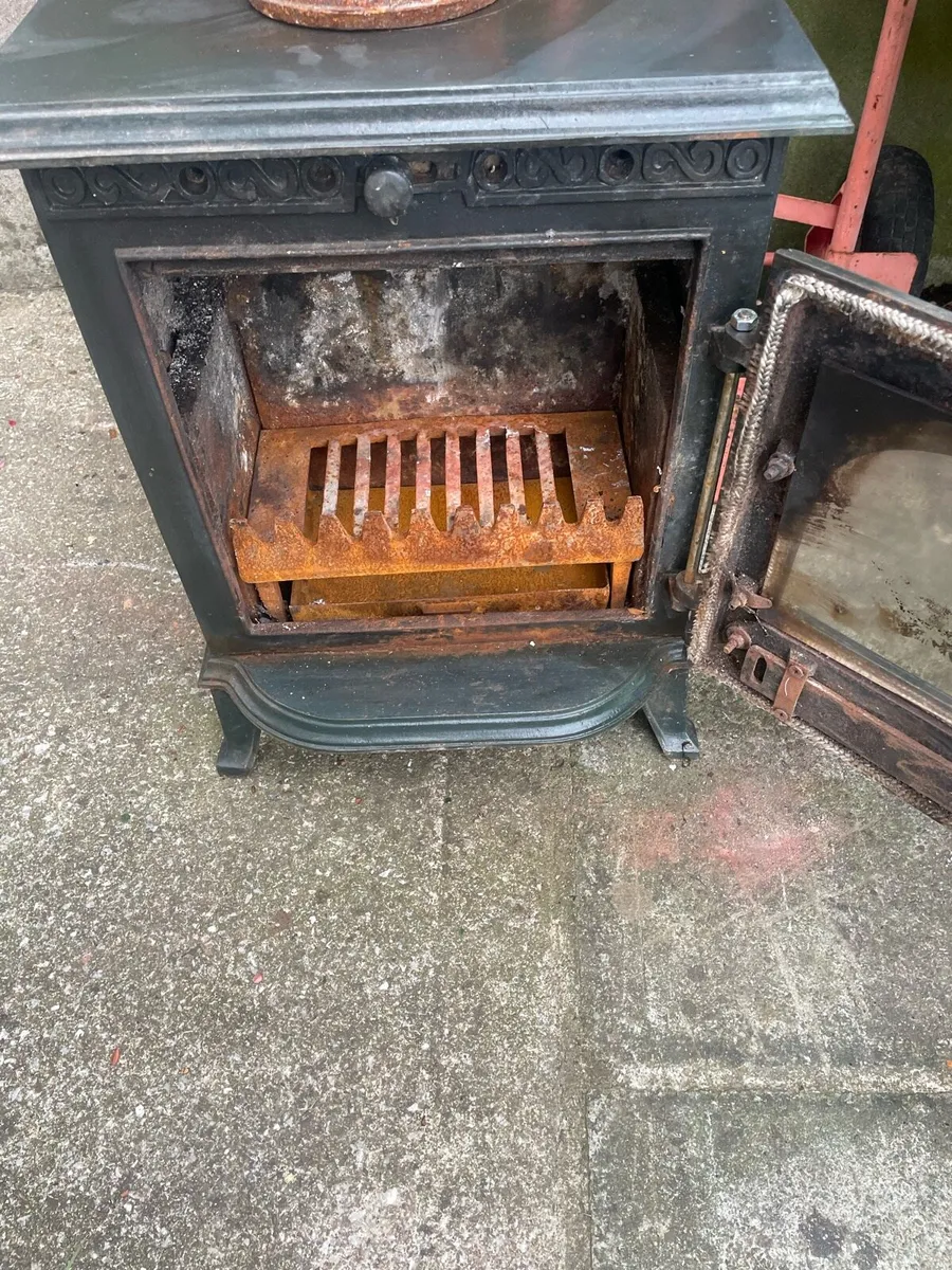 Stove - Image 2