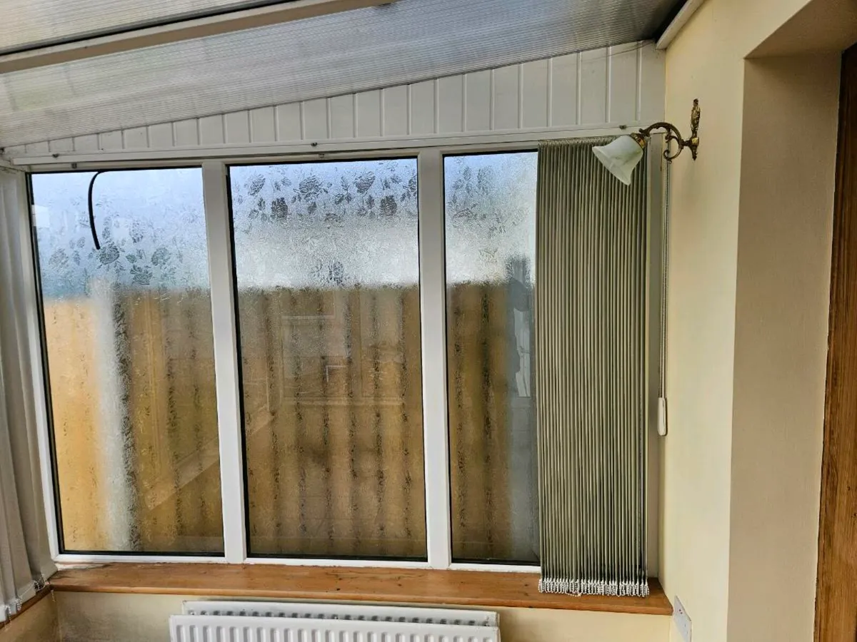 Conservatory  / sun room - Image 4