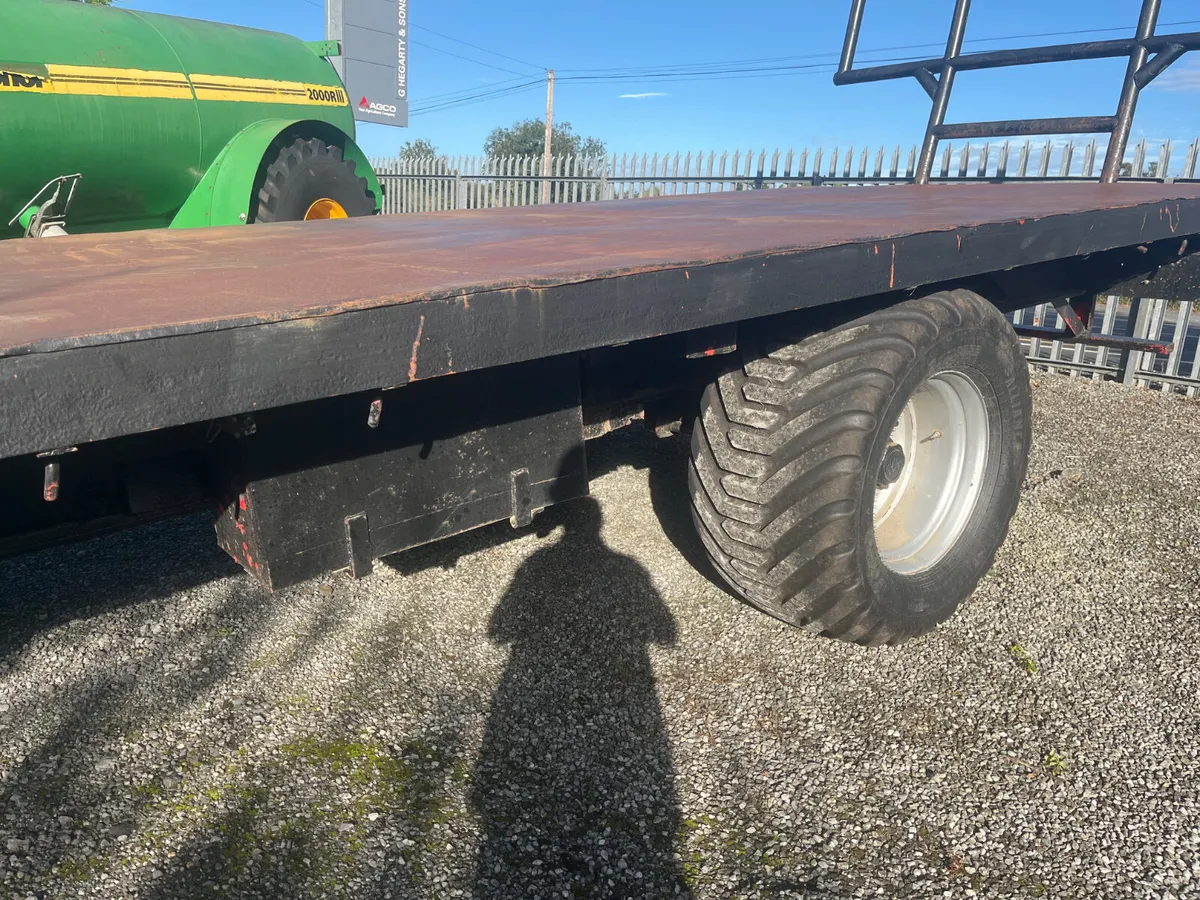 Bale trailer - Image 2
