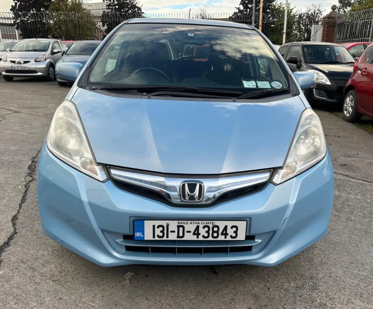 Honda Fit 2013 Automatic/ New Nct - Image 3