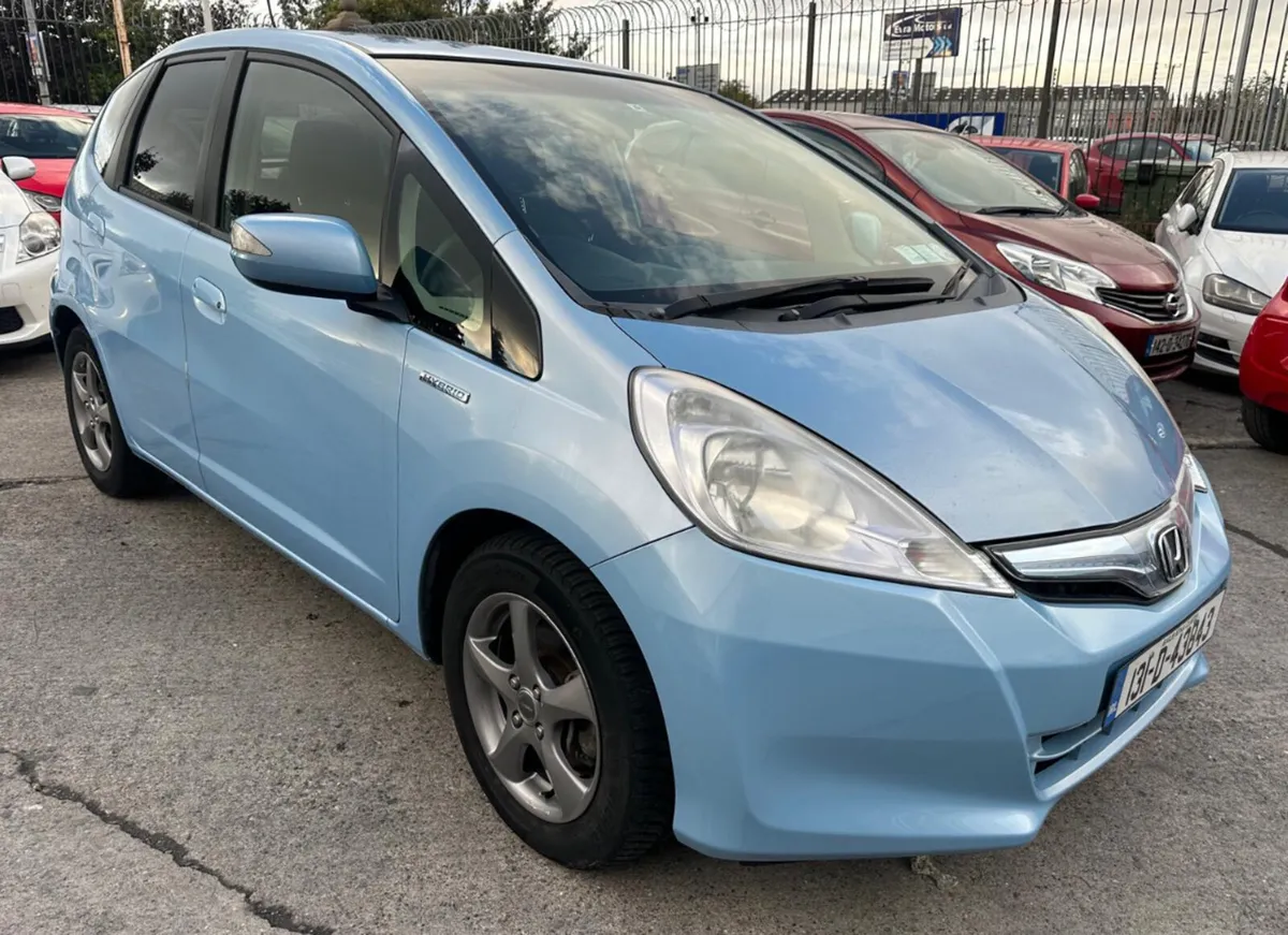 Honda Fit 2013 Automatic/ New Nct - Image 1