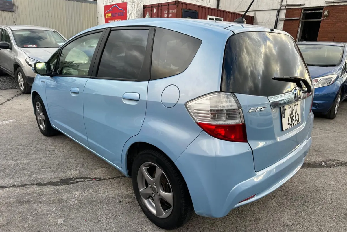 Honda Fit 2013 Automatic/ New Nct - Image 4
