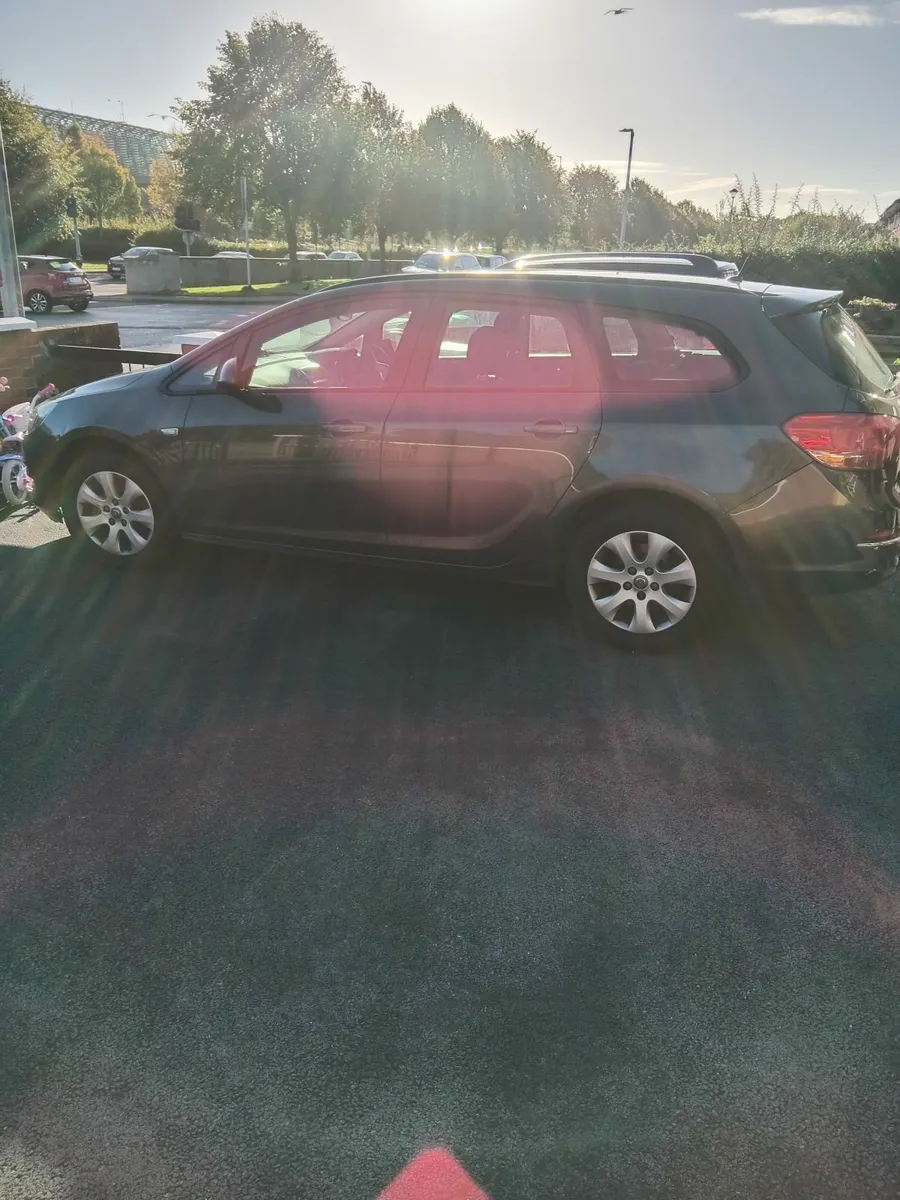 Opel Astra 2016 - Image 1
