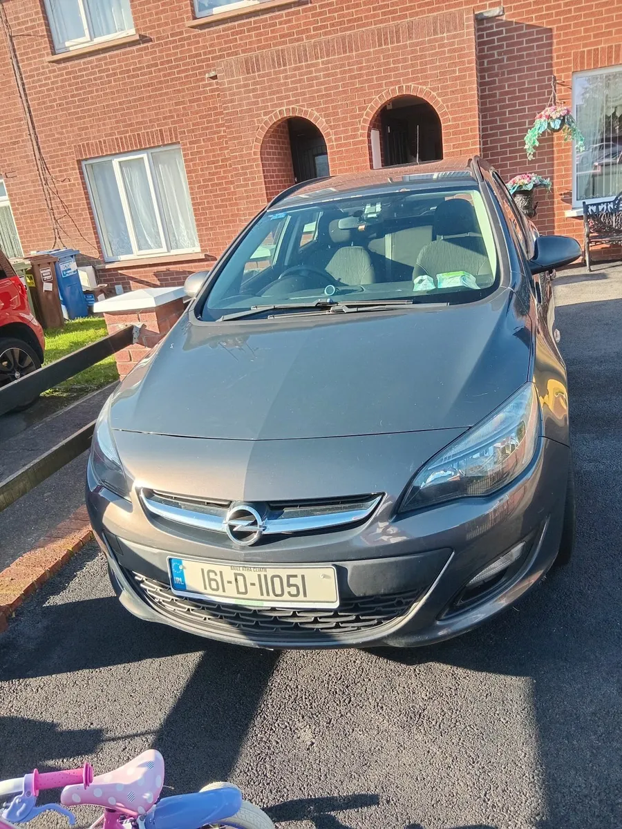 Opel Astra 2016 - Image 2