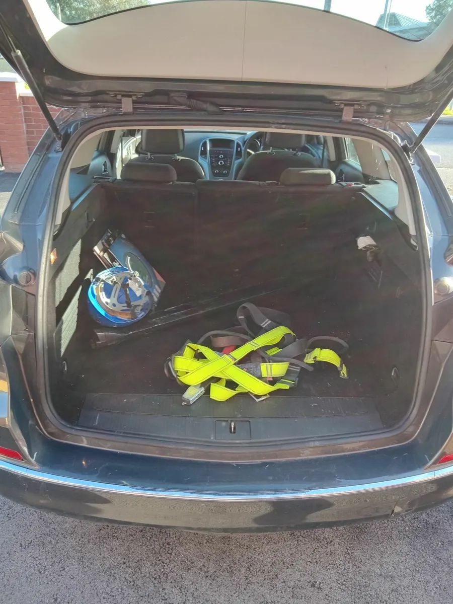 Opel Astra 2016 - Image 3