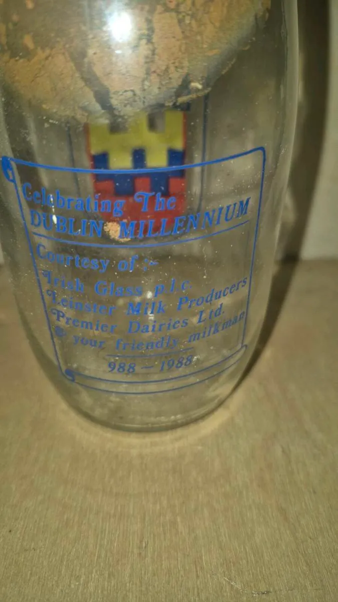 1988 dublin milk bottle - Image 3