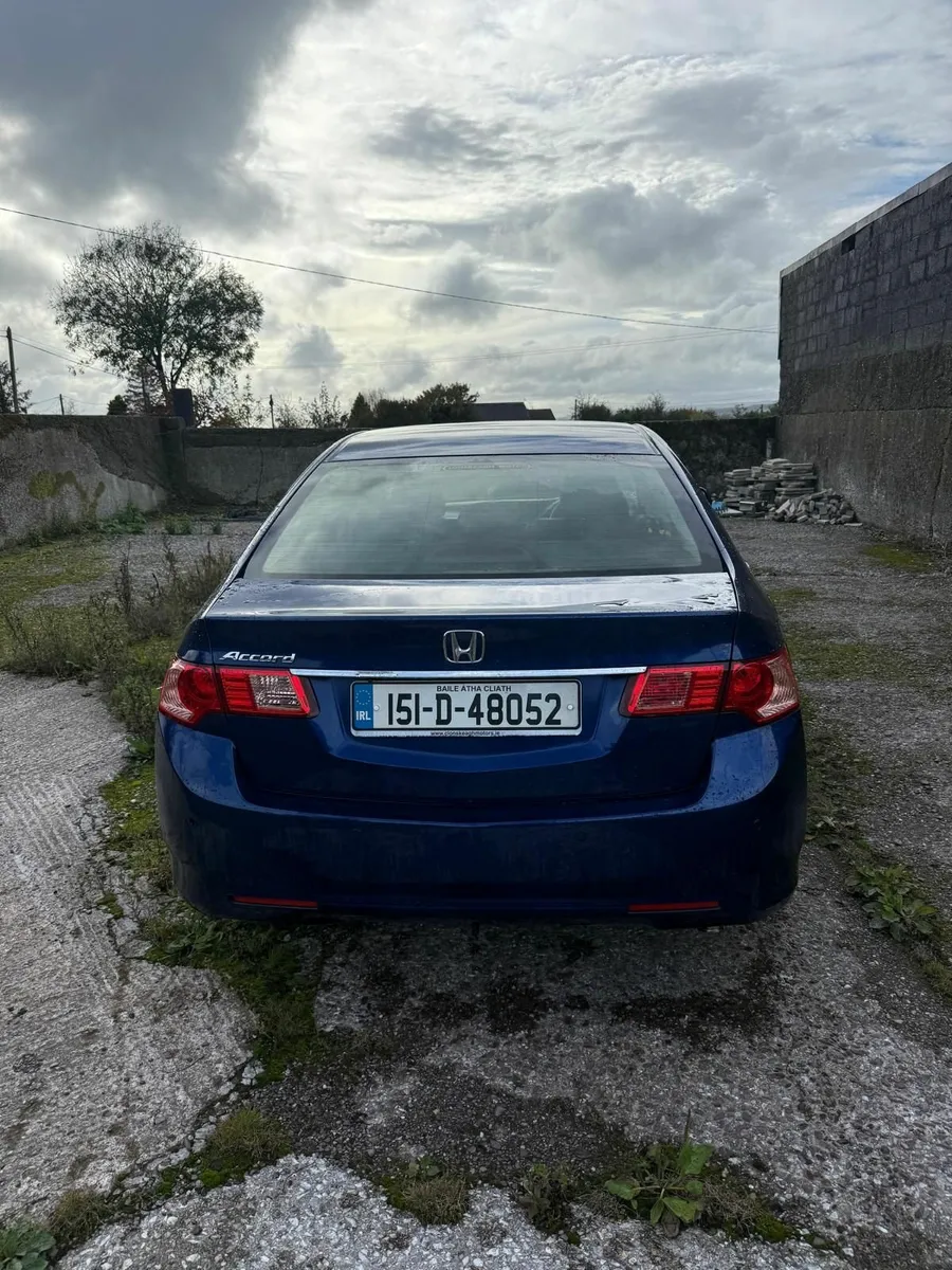 Car - Image 1