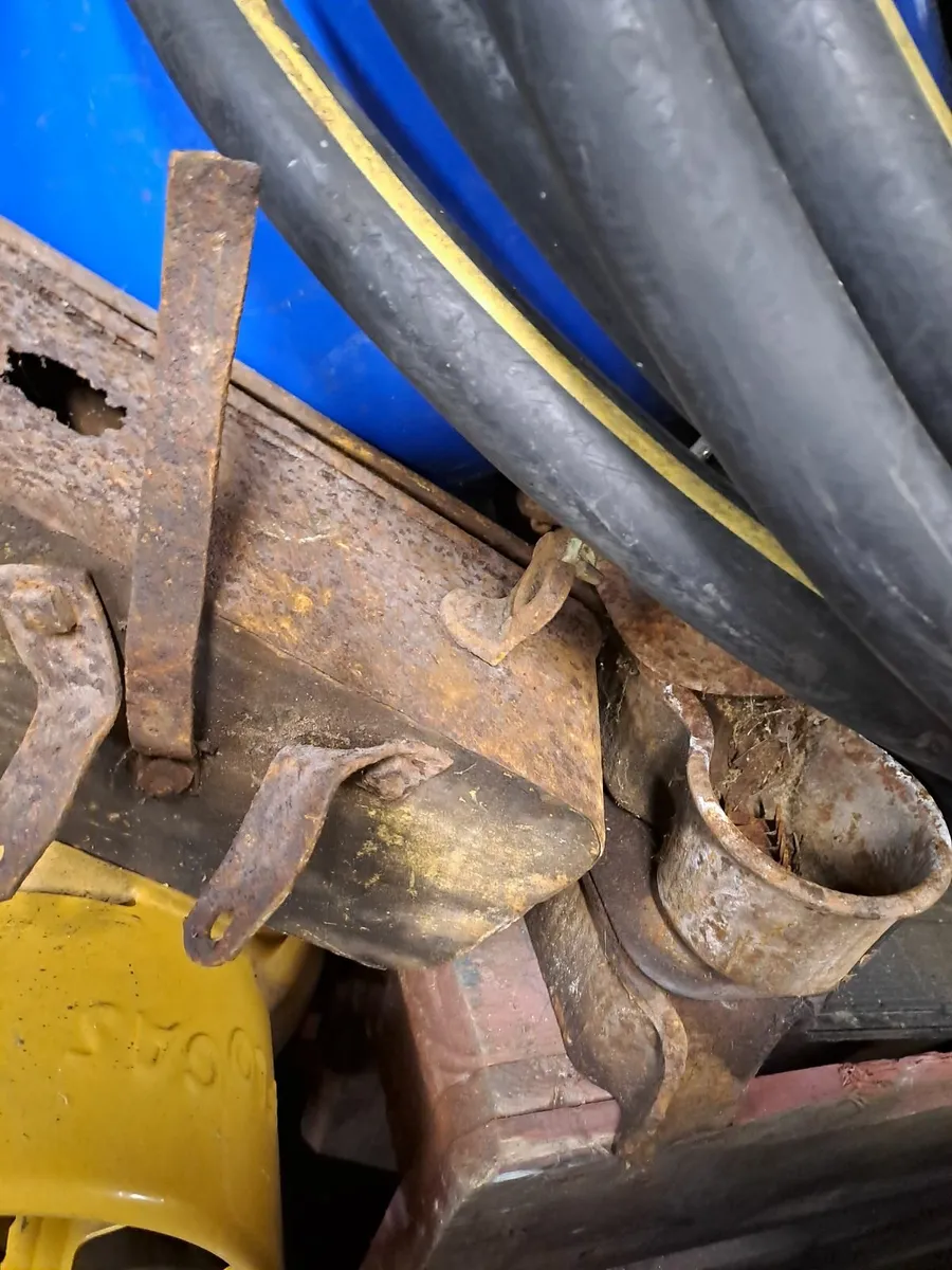 Vintage/Modern Tractor Parts - Image 4