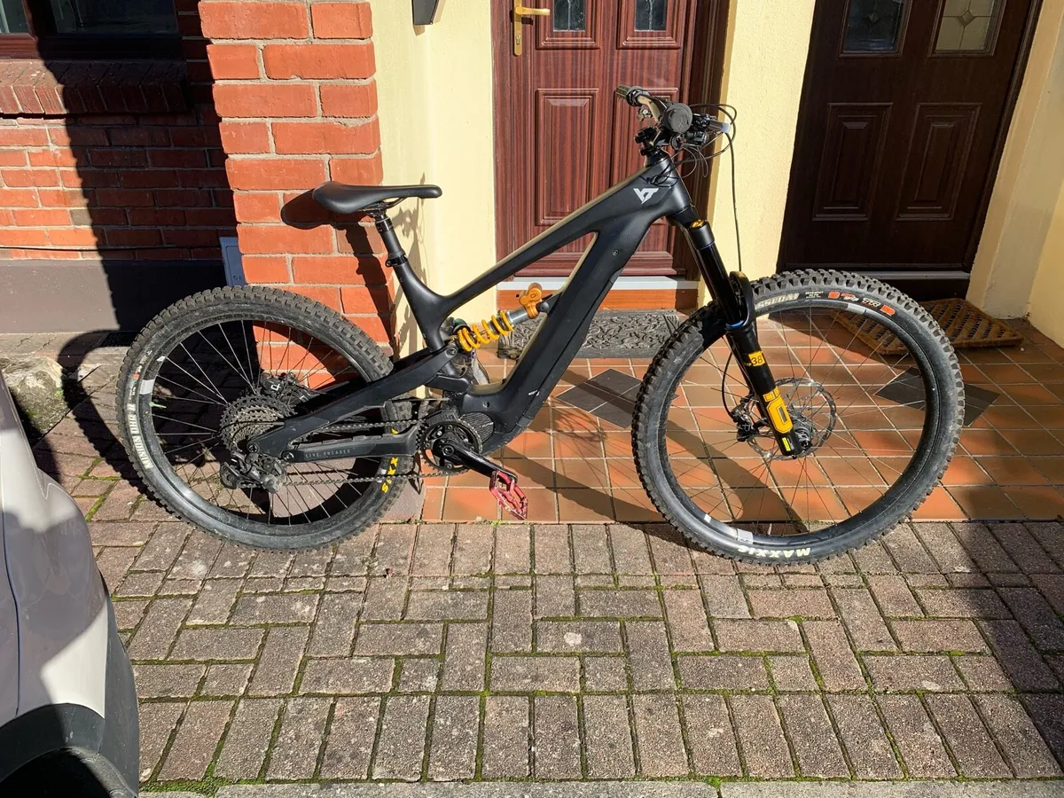 2025 YT Decoy MX - Ohlins Spec - Image 1