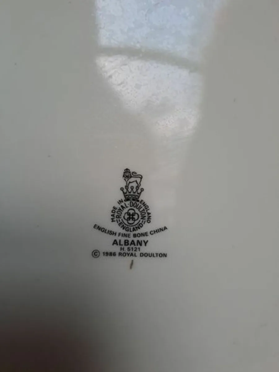 Royal Doulton Albany tureen - Image 3
