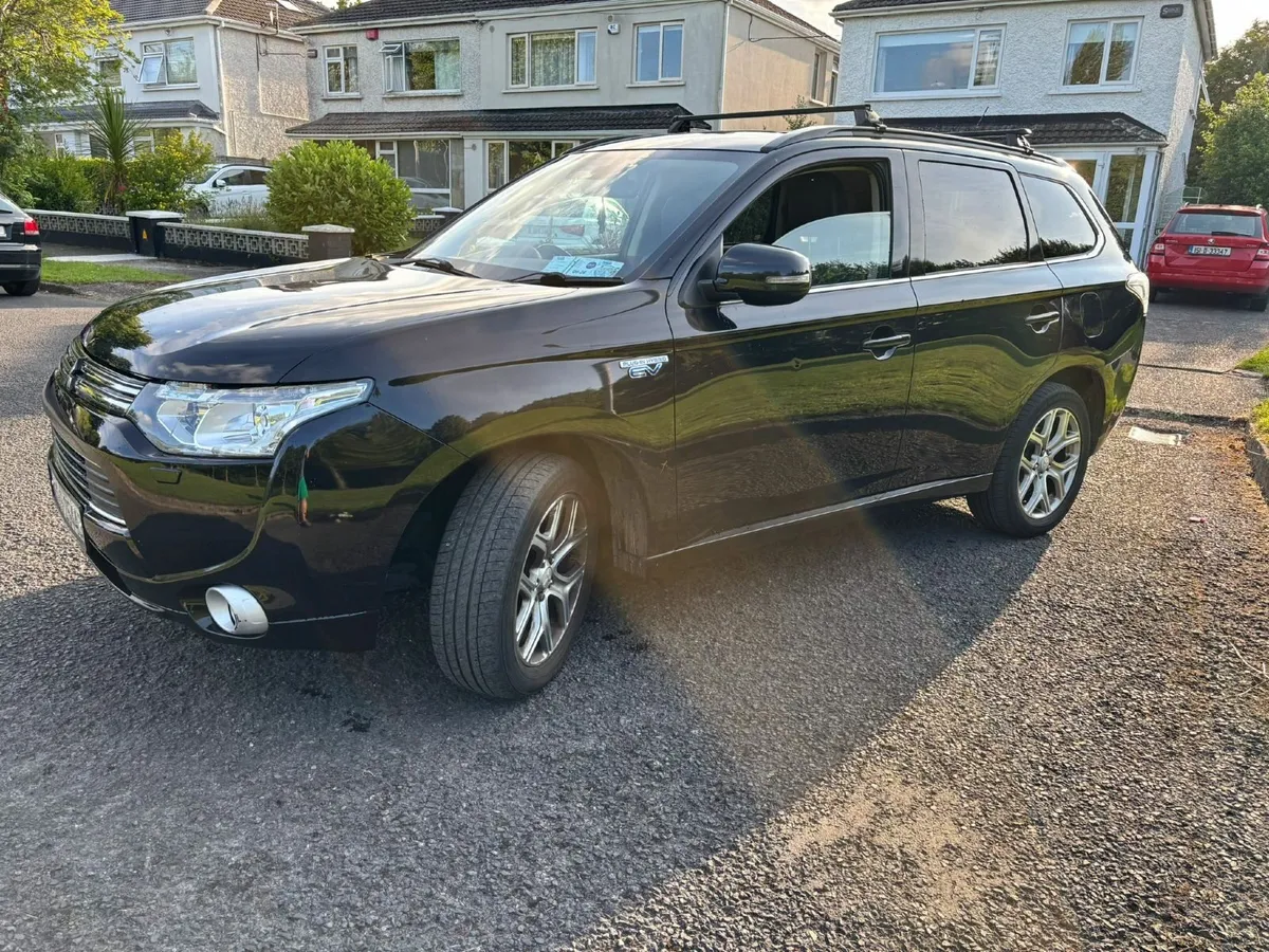 Mitsubishi Outlander 2014 - Image 4