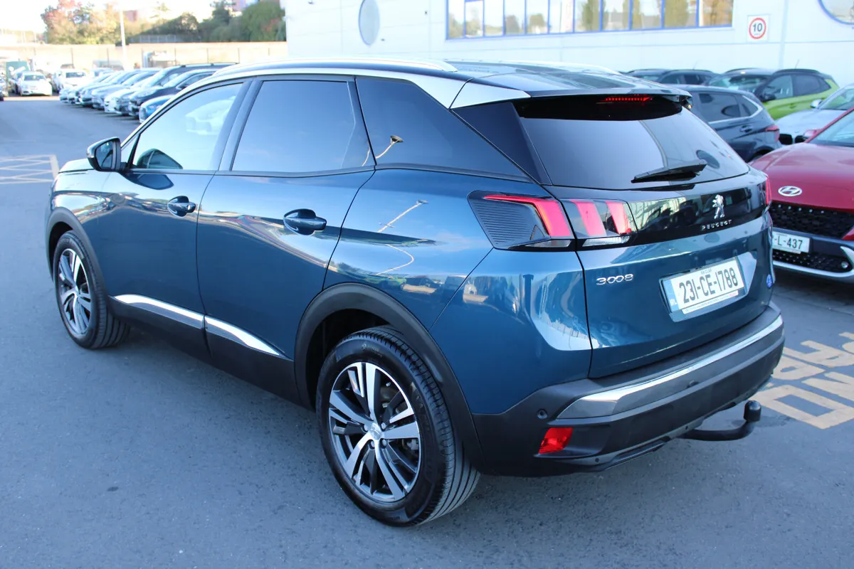Peugeot 3008 2023 - Image 3