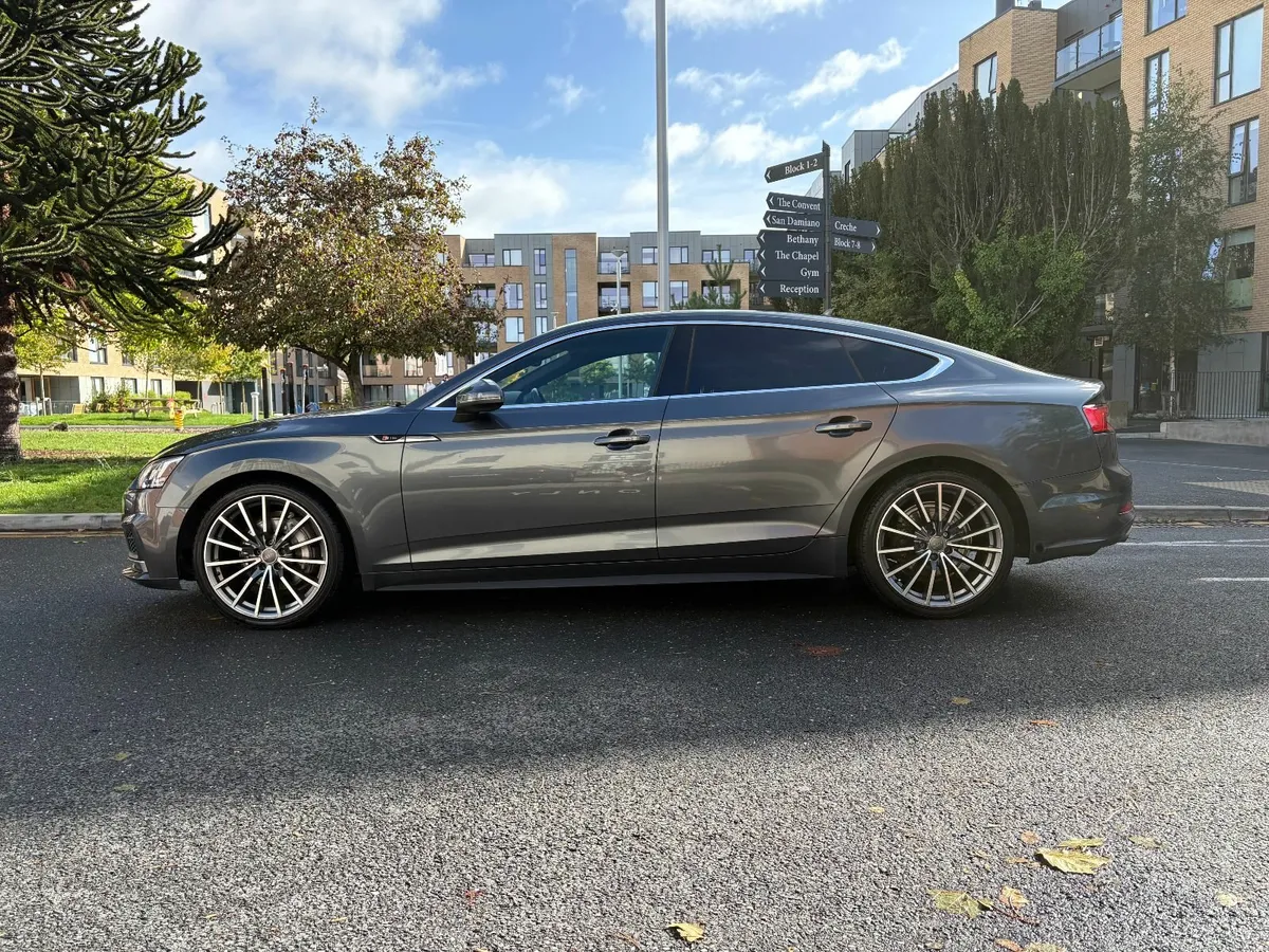 Audi A5 S-Line 2017 - Image 2