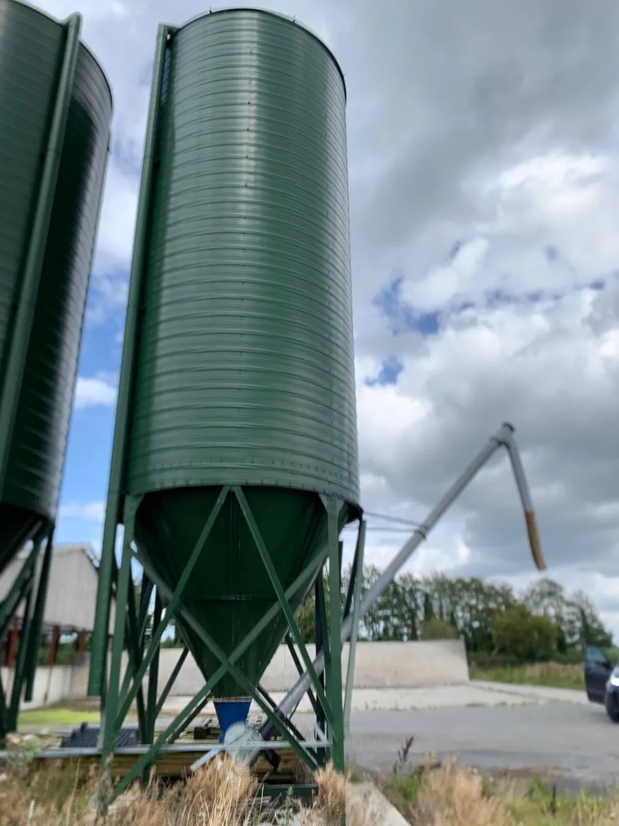 Meal Silo 17 tonne - Image 1