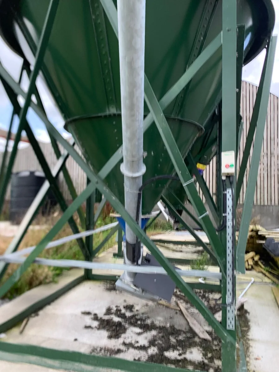 Meal Silo 17 tonne - Image 3