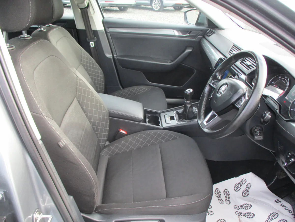 Skoda Superb 2016 1.6 TDI 120BHP S - Image 4