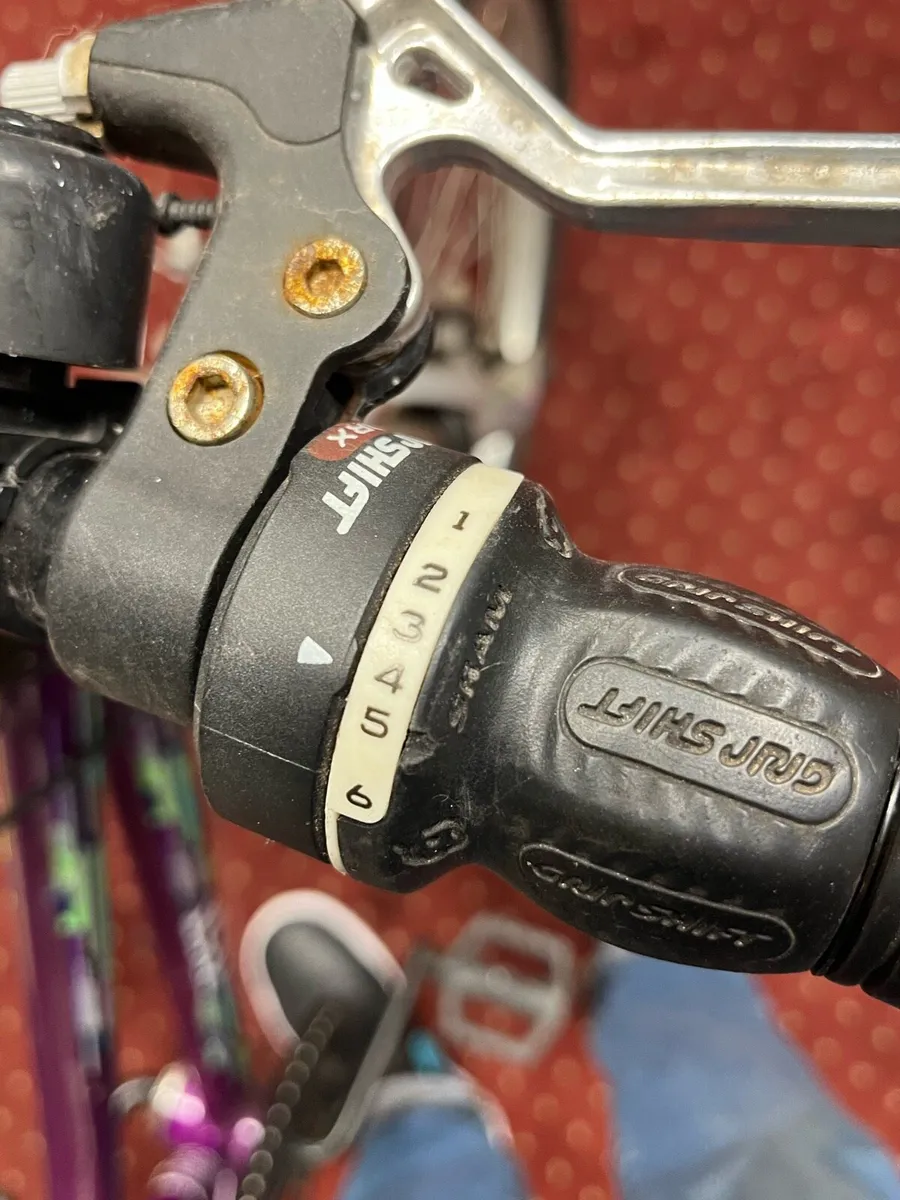 Apollo Kids Bike - Image 3