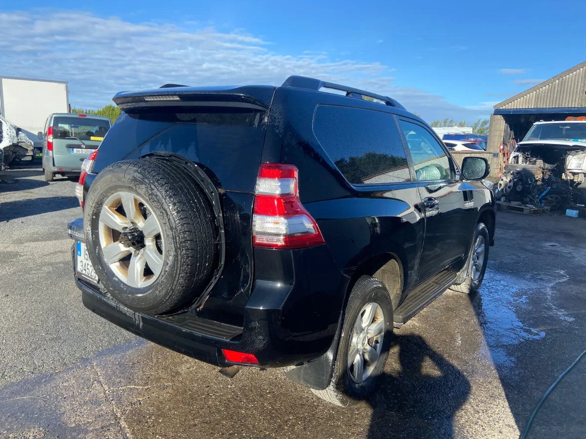 Toyota Land Cruiser 2015 high mileage - Image 3