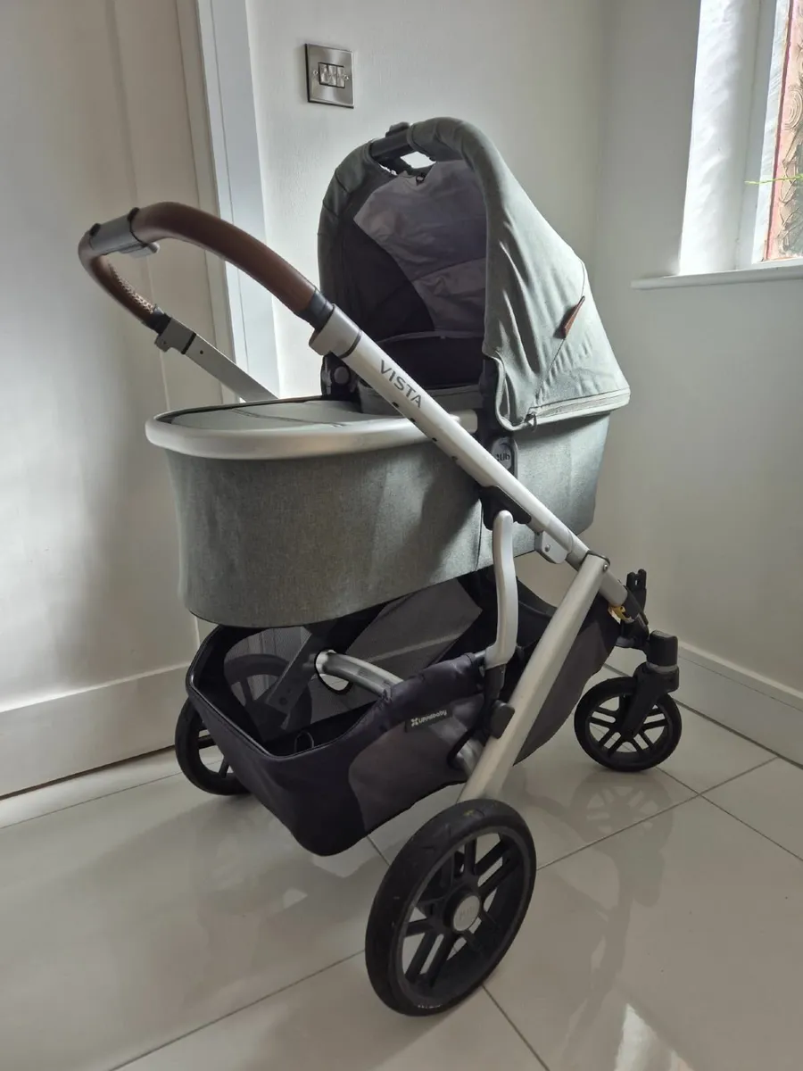 Uppababy Vista V2 - Image 1