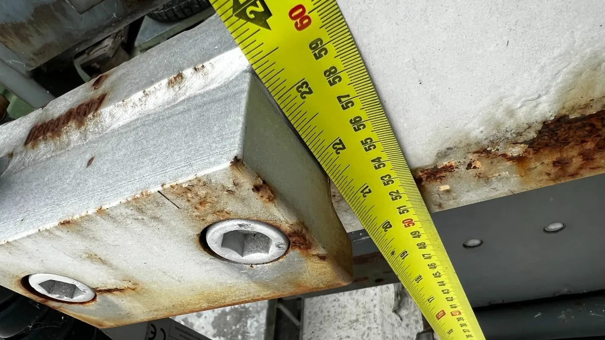 RZV35 Attached Fork Positioner with Sideshift 3500 - Image 4