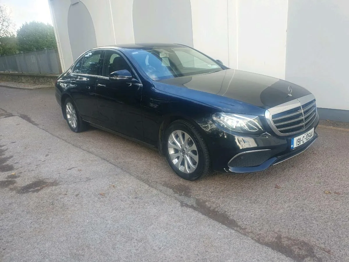 2019 MERCEDES E220 AVANTGARDE EXECUTIVE WIDESCREEN - Image 1