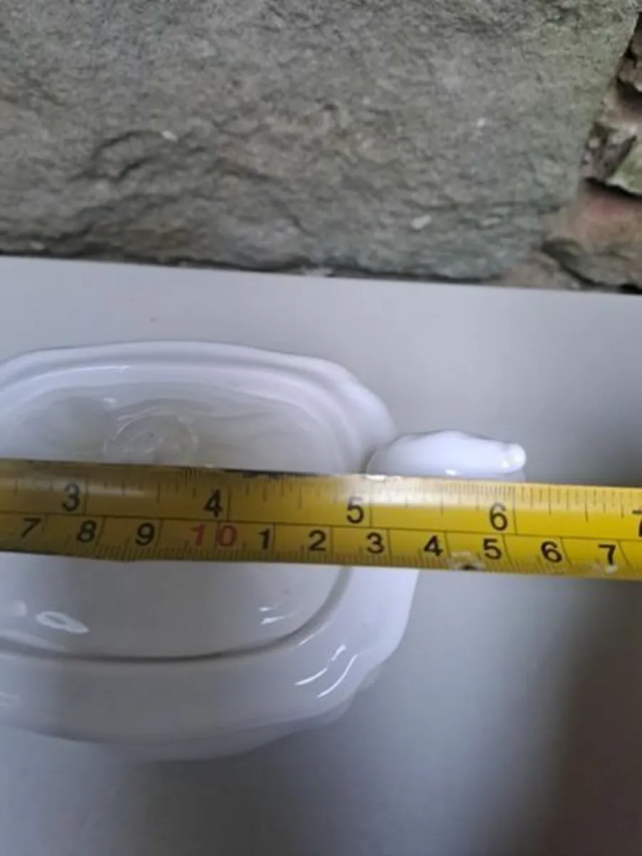 Small white serving dish - Image 3