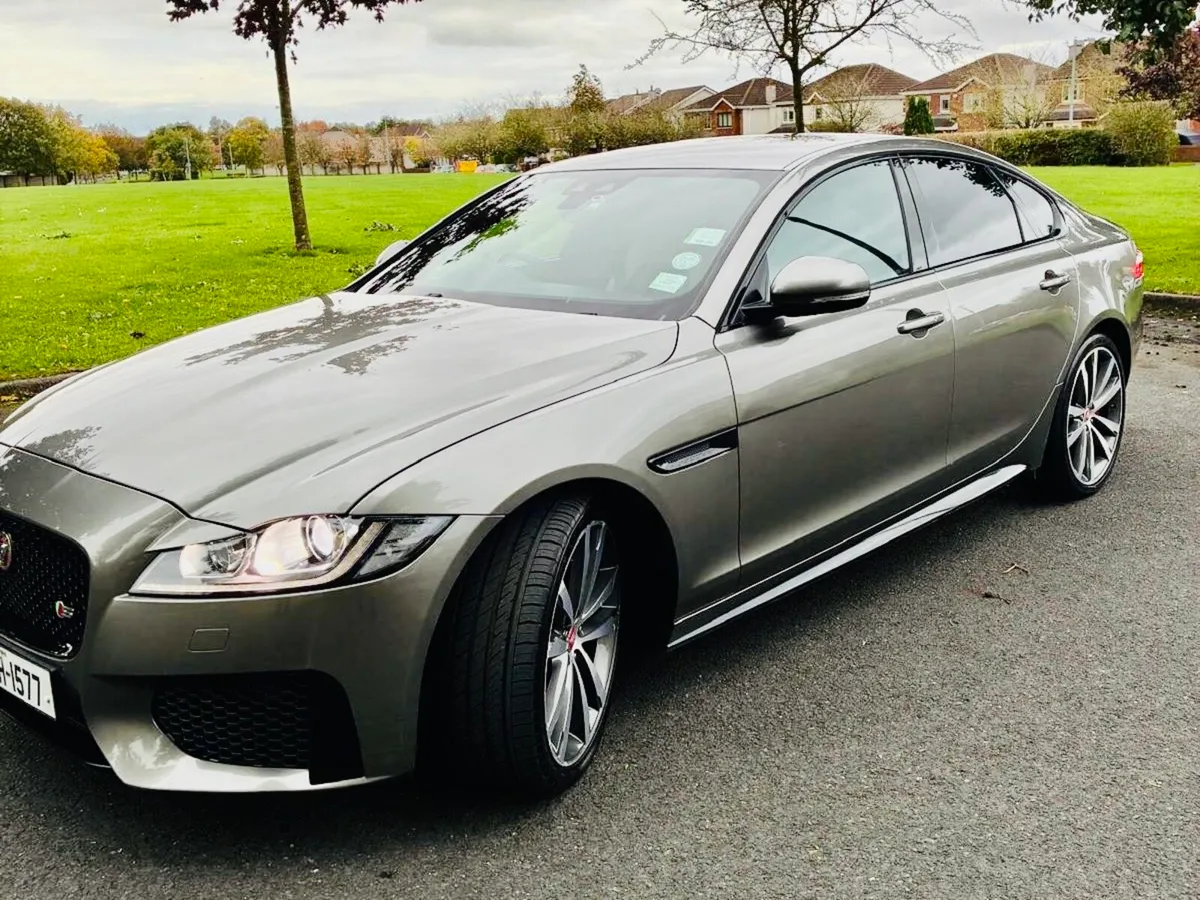 2017 Jaguar XF S 3.0 V6 Diesel - Image 4