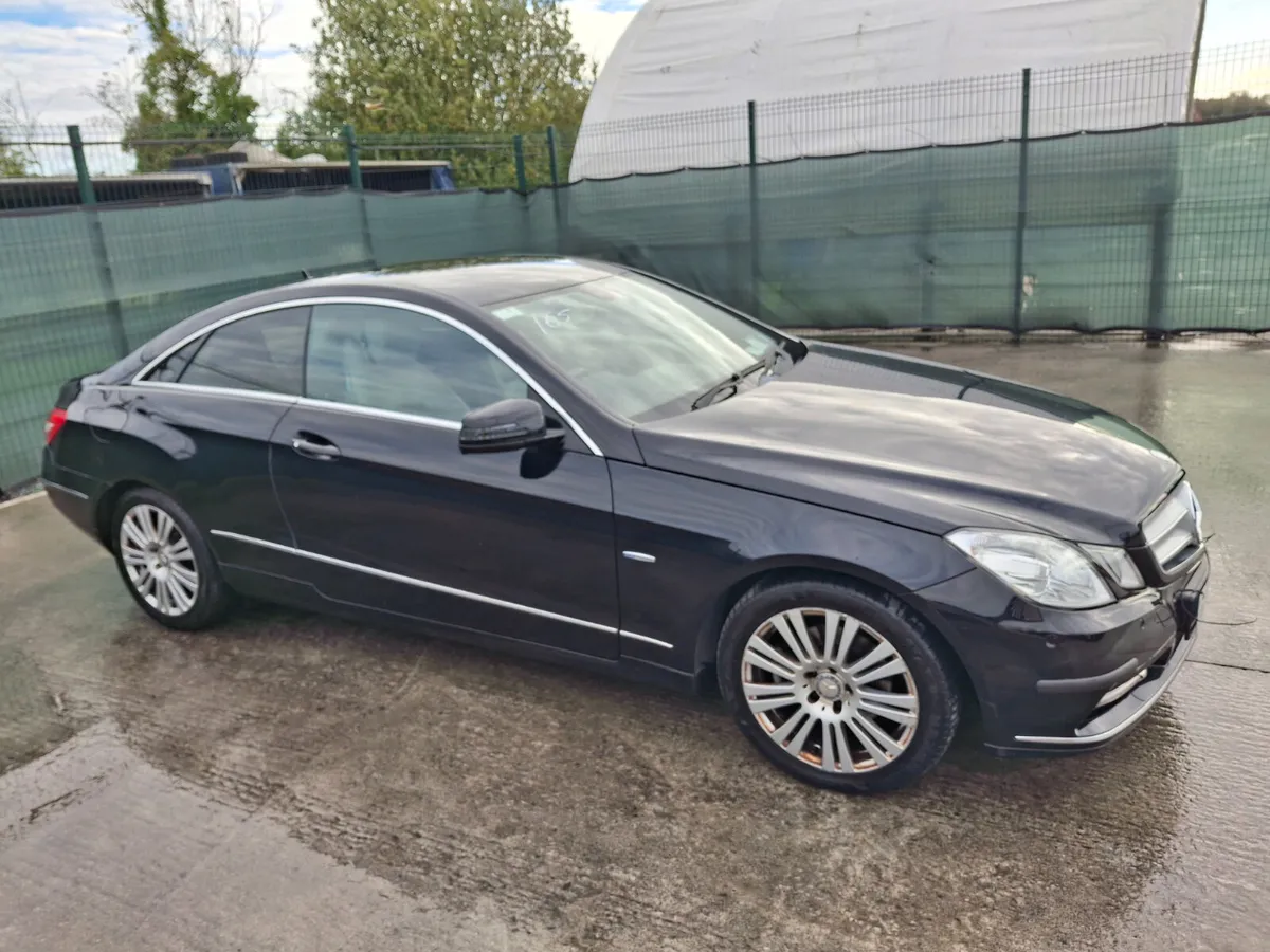 2012 Mercedes E-Class  220E  2.2 Diesel  Automatic - Image 4
