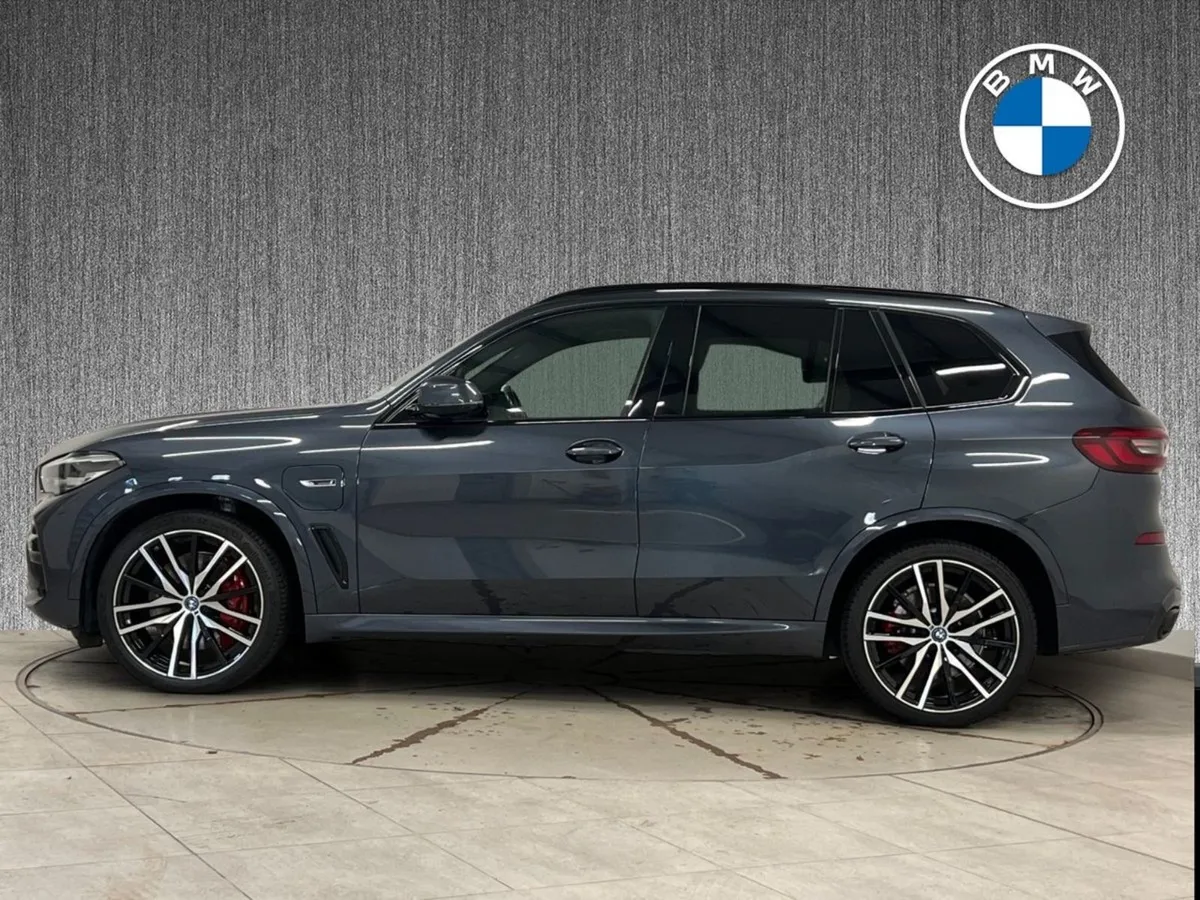 BMW X5 Xdrive45e M-sport Phev PRO / Comfort Pack - Image 3