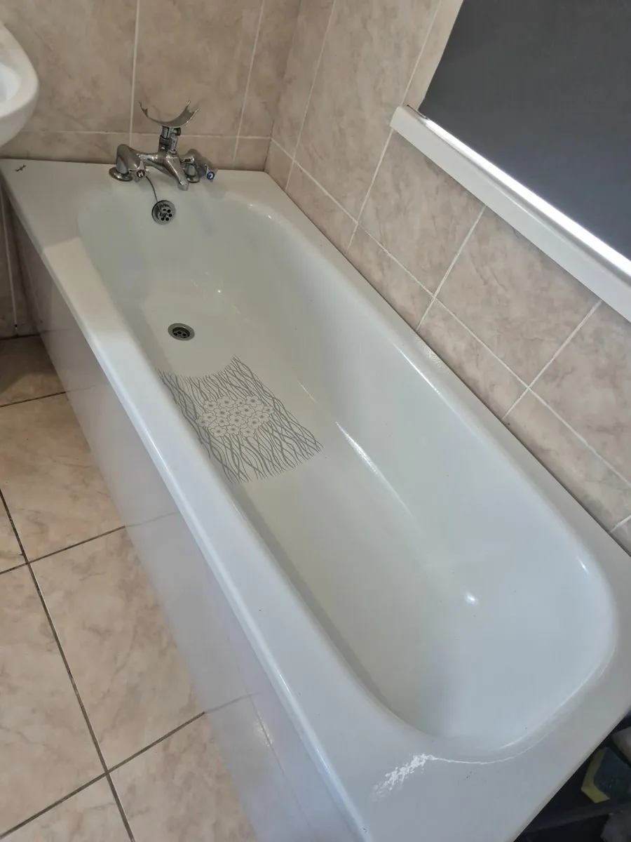 Bath - Image 2
