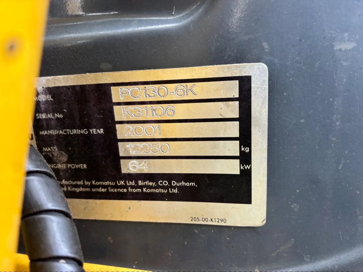 2001,KOMATSU PC130-6 - Image 2