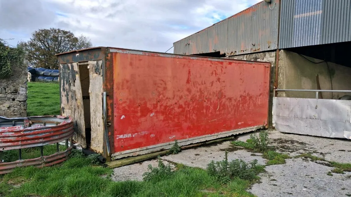 Container - Image 4