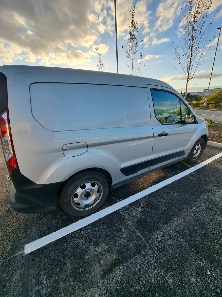 Ford Transit SWB 2019 - Image 3