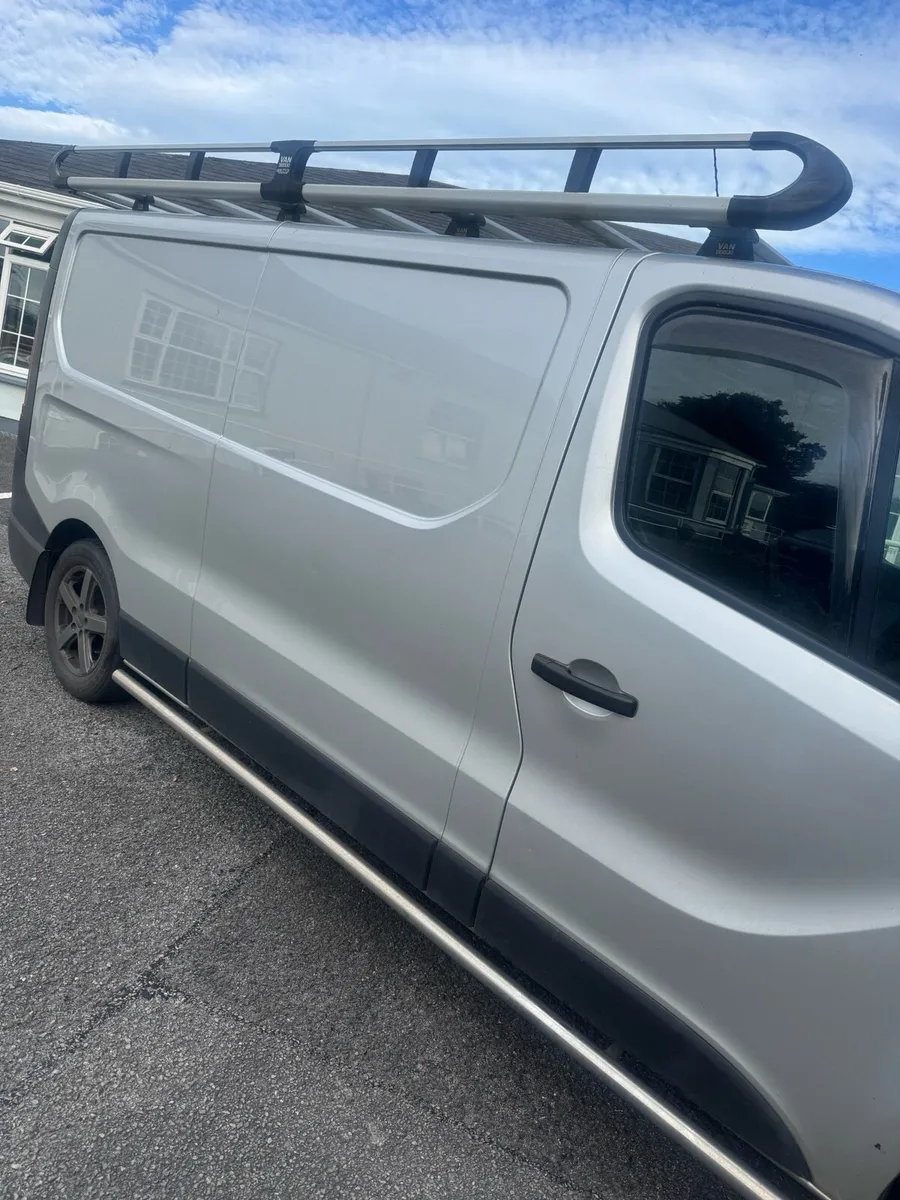 NISSAN NV300 - Image 3