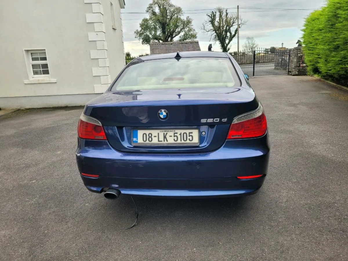5 series BMW - Image 4