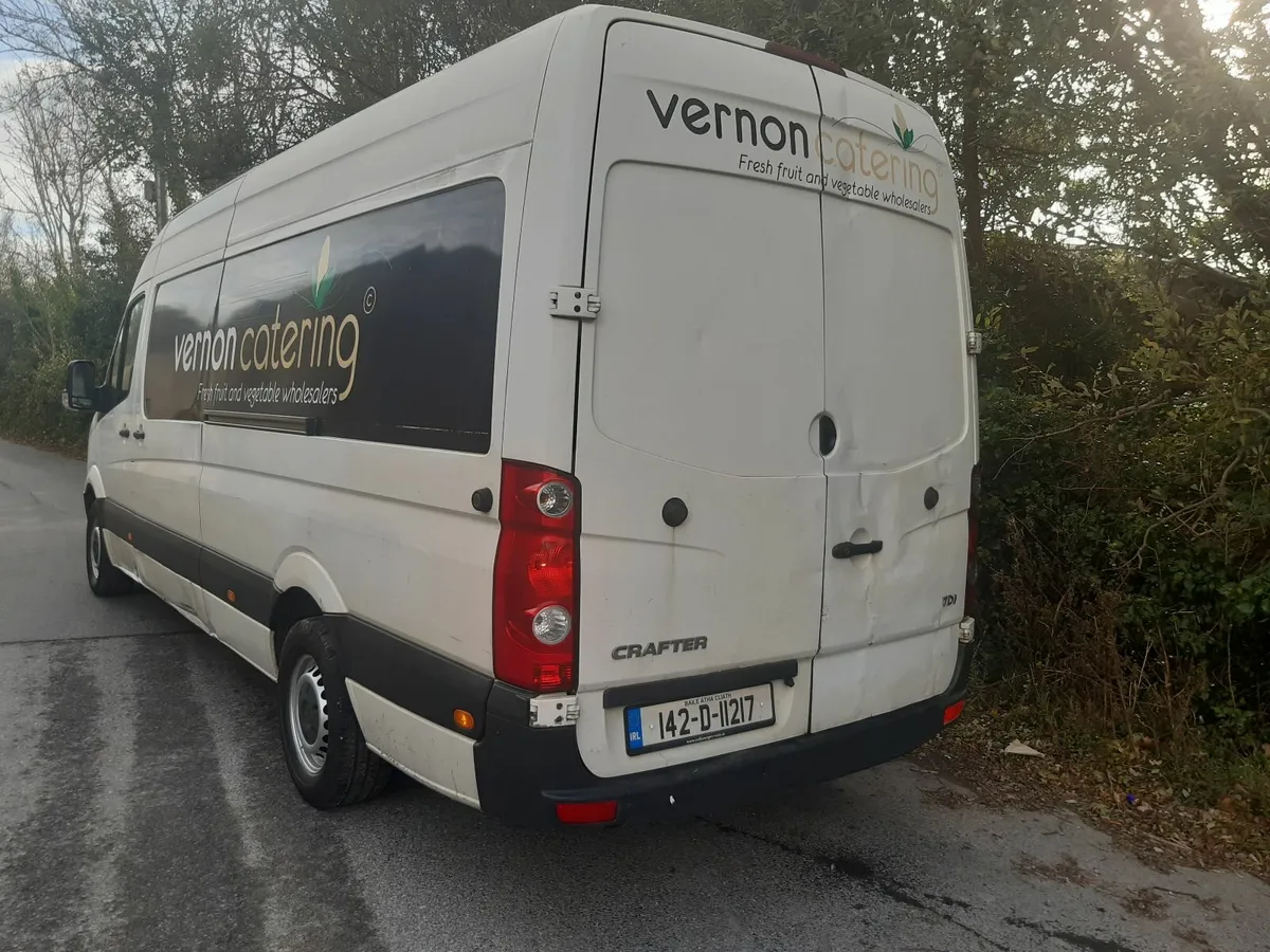 142 Crafter lwb DOE 10/26 TAX 11/25 PRICE 4950 EUR - Image 3
