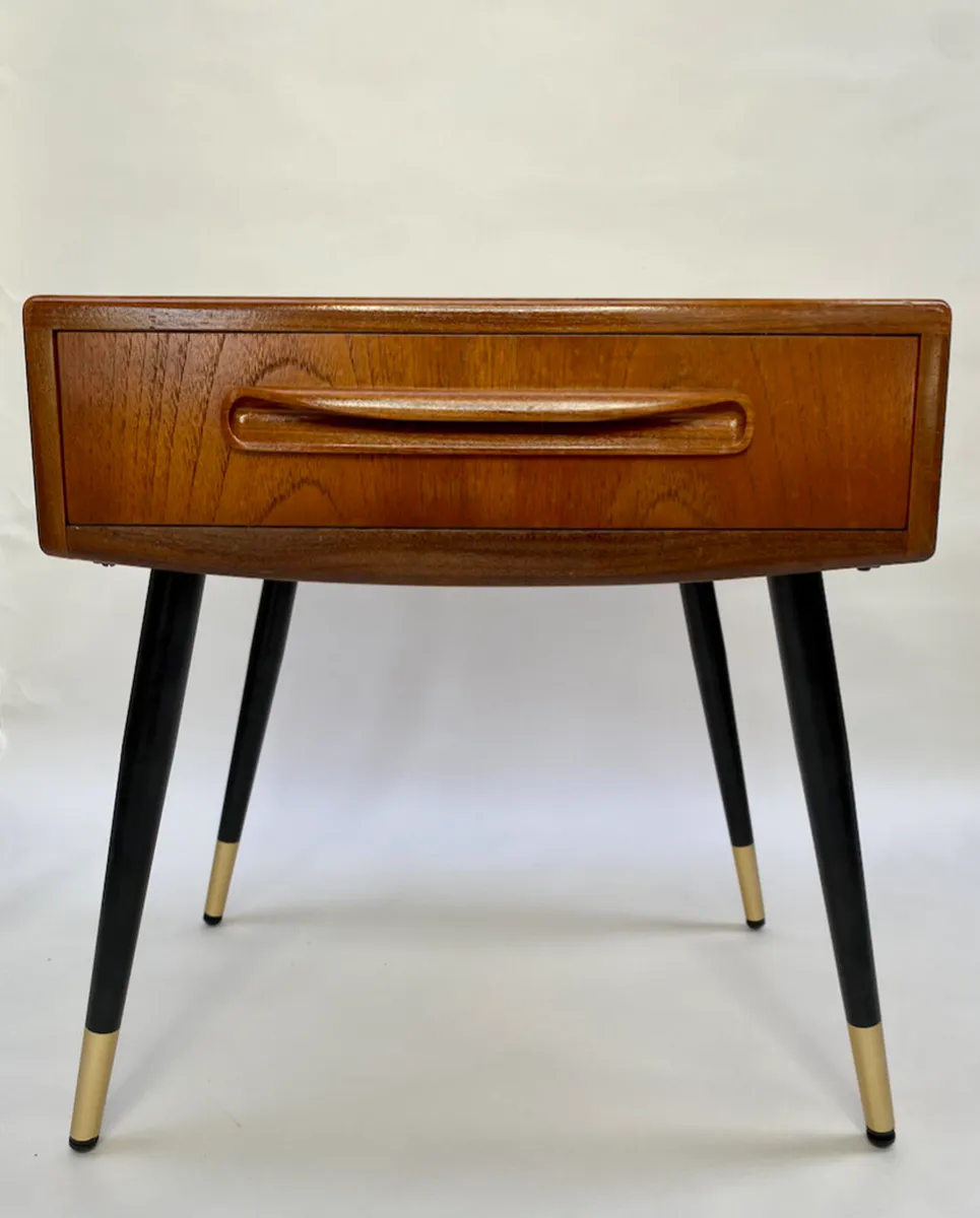 Pair of Mid Century G Plan Bedside Tables - Image 2