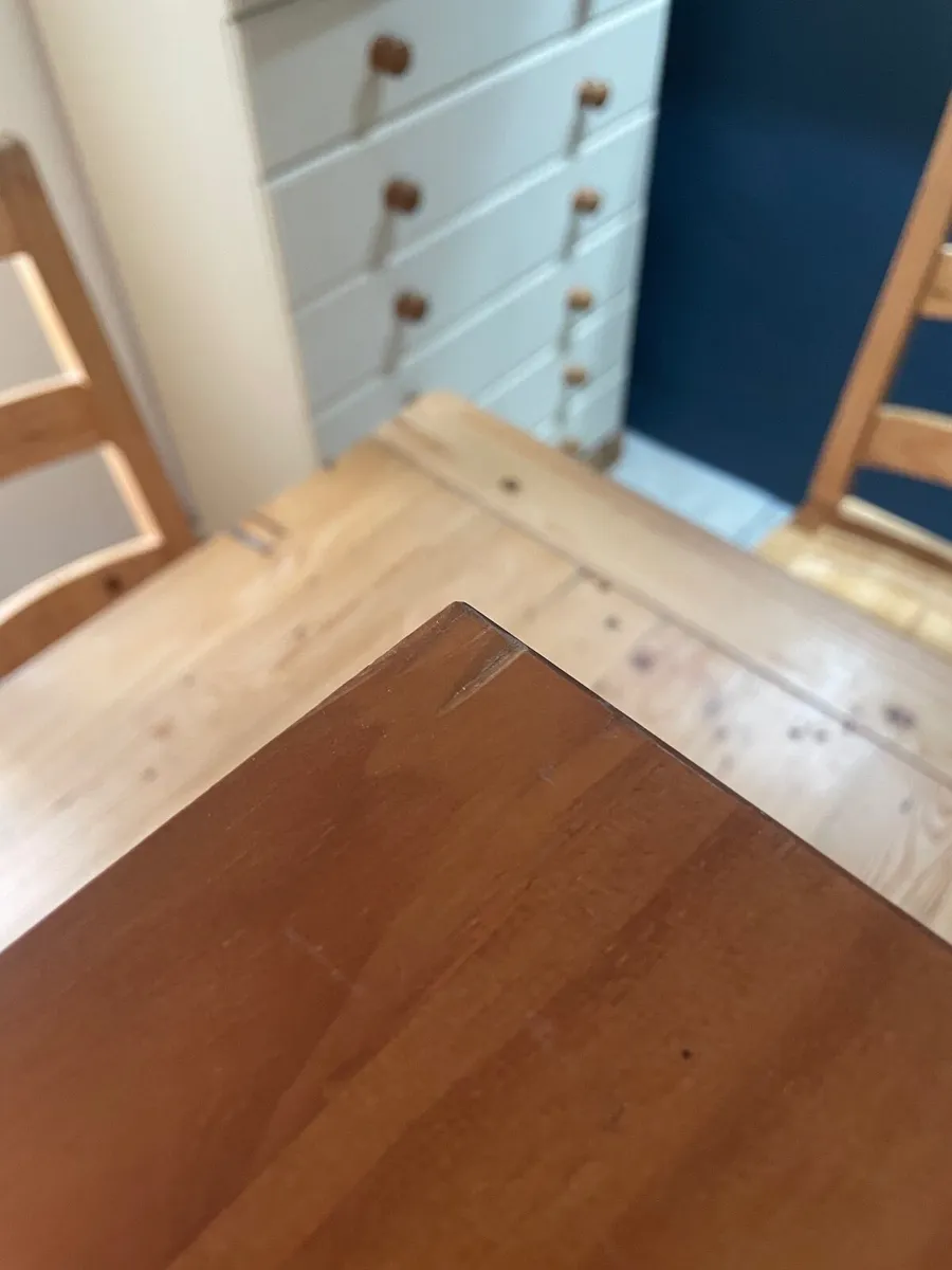 Bedside chest of drawers - Image 3