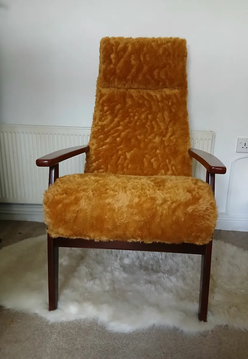 Vintage Refurbished Parker Knoll Armchair - Image 4