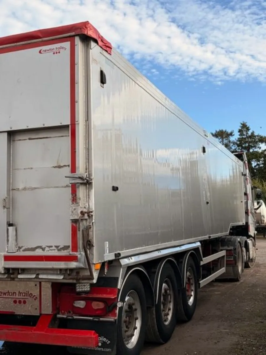 Tipping Trailer - Image 2