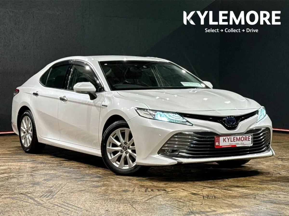 Toyota Camry LUXURY SALOON - PETROL HYBRID - CRUIS - Image 1