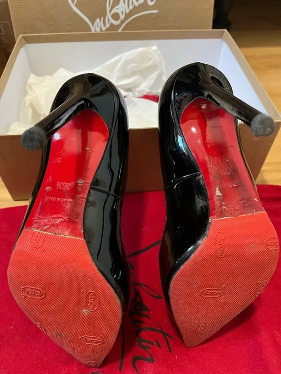 christian Louboutin - Image 2