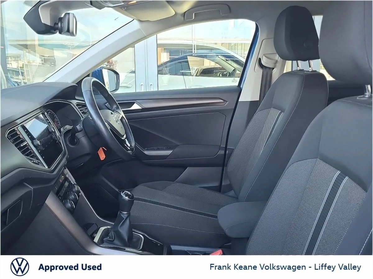 Volkswagen T-Roc Design 1.0tsi 115BHP  carplay An - Image 4