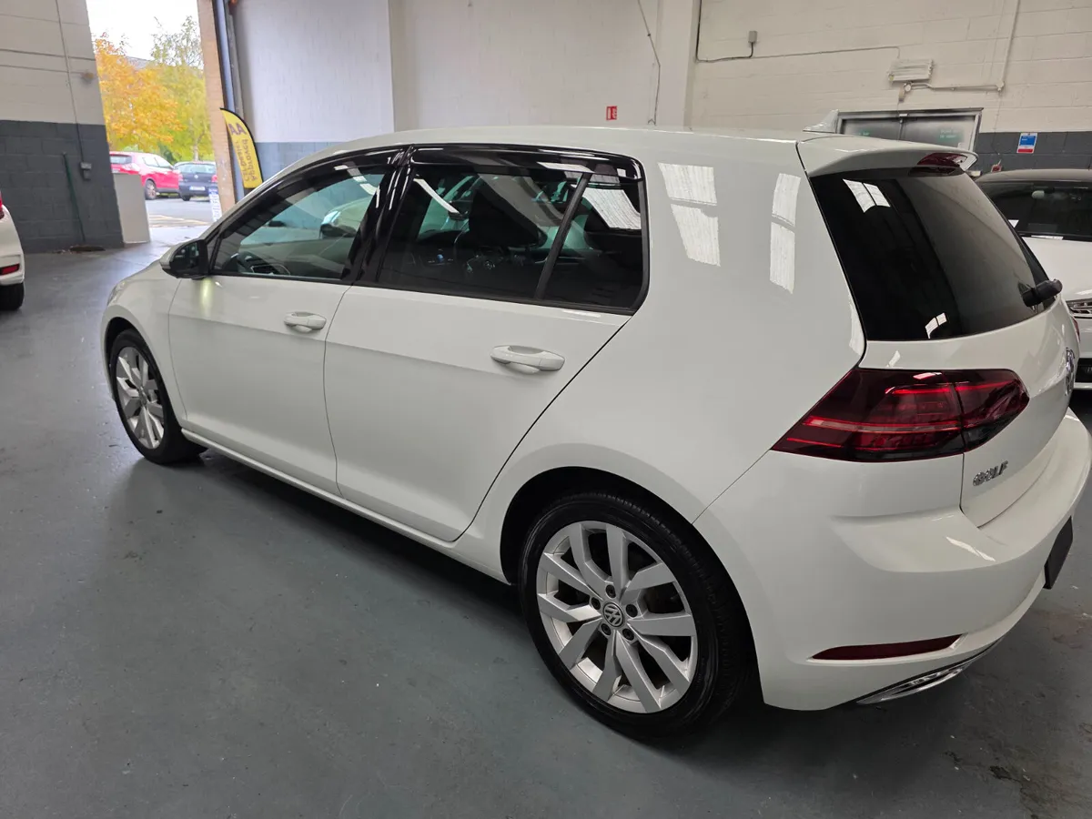 VW Golf Highline 1.4 TSI DSG 2017 - Image 4
